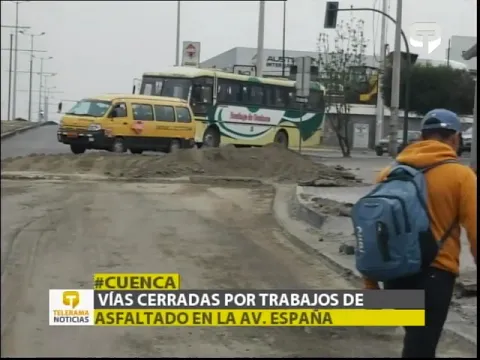 Vías cerradas por trabajos de asfaltado en la Av. España