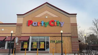 GOING OUT OF BUSINESS A Final Store Tour of Party City at Clifton Commons in Clifton New Jersey