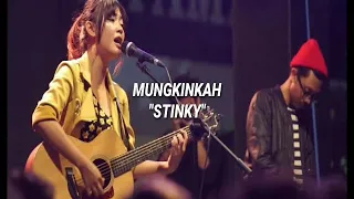 Download STINKY MUNGKINKAH [ COVER TAMI AULIA LIRIK ] MP3