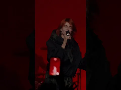 Live à l’Ancienne Belgique avec sa reine Axelle Red ❤️