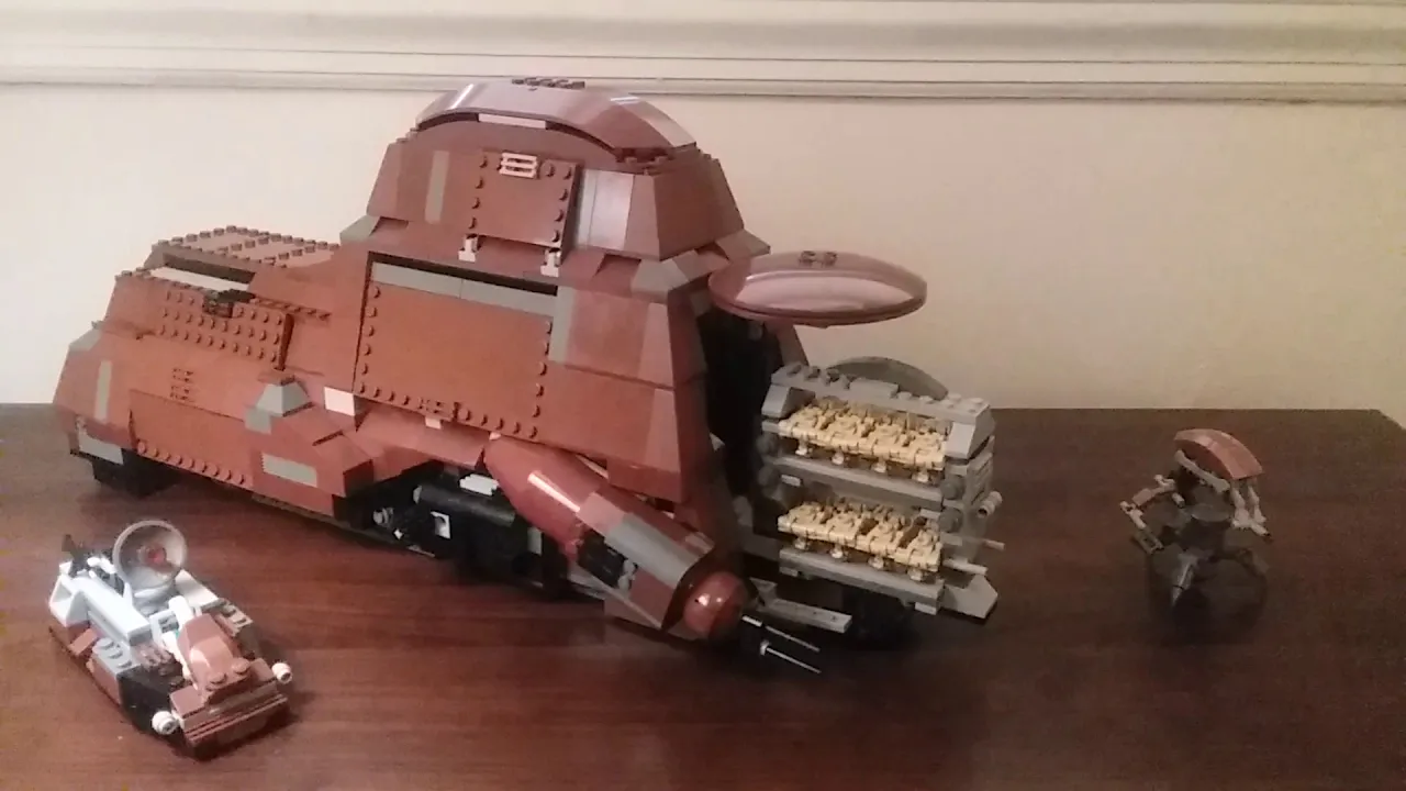 LEGO Star Wars Trade Federation MTT 7662 Review
