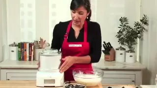 How to Make Homemade Chocolate Ice Cream with the Cuisinart Ice Cream Maker. This ice cream is cream. 