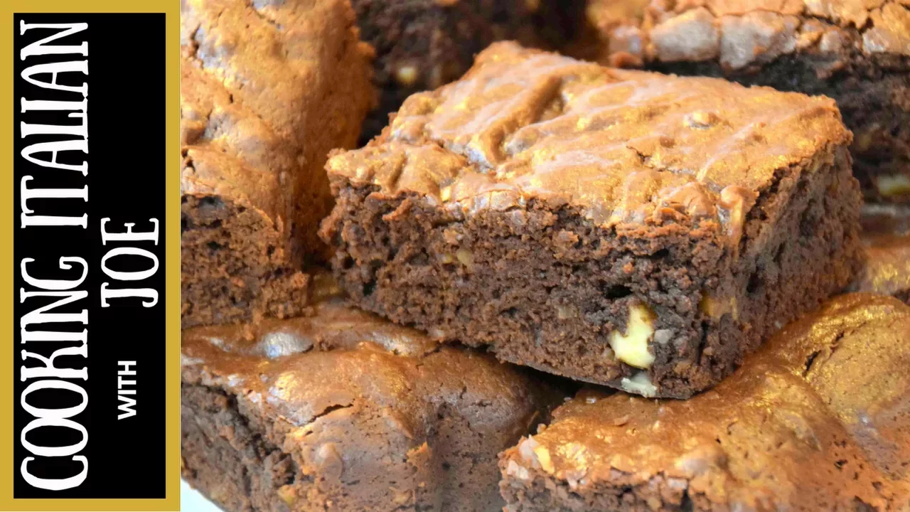 The ultimate fudgy Brownie Recipe! These homemade brownies are decadent and stay moist for days. The. 