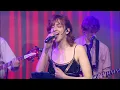 Inbal Comedi - "Amores extraños" (Laura Pausini) en vivo en Planeta 9