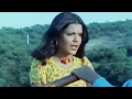 Lagu अगर मुझसे शादी करनी हैं तो रिश्ता ले कर घर आजाओ - Zeenat Aman Romantic Scene