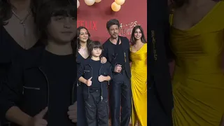 Shahrukh Khan Family In One Frame Kajol Welcoming 4k Status Video 