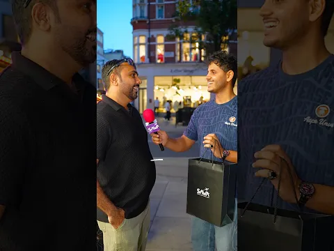 من تريد تاخذ معك للعمره ؟