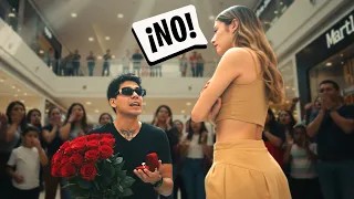 ¡LE PIDO QUE SEA MI NOVIA Y ME RECHAZA en PÚBLICO! -  [ANTRAX] ☣