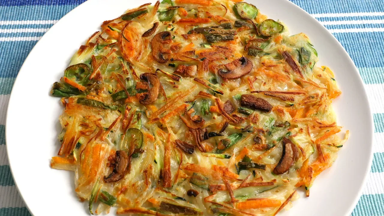 Vegetable Pancake (Yachaejeon: )