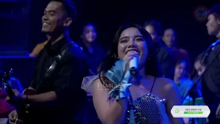 Download Caca Veronika - Sendiri Saja | Live Cover Edisi Lapangan Merah Joglo | Iwan Familys MP3