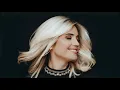 Download Lagu Een lijn van mooie vrouwen van over de hele wereld. Welke foto is het mooist? | Weet iemand?
