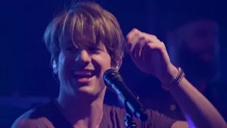 Charlie Puth We Don T Talk Anymore Live On The Honda Stage At The IHeartRadio Theater NY 