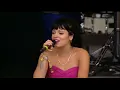 Download Lagu Lily Allen - Knock 'Em Out (Live At Glastonbury 2007) (VIDEO)