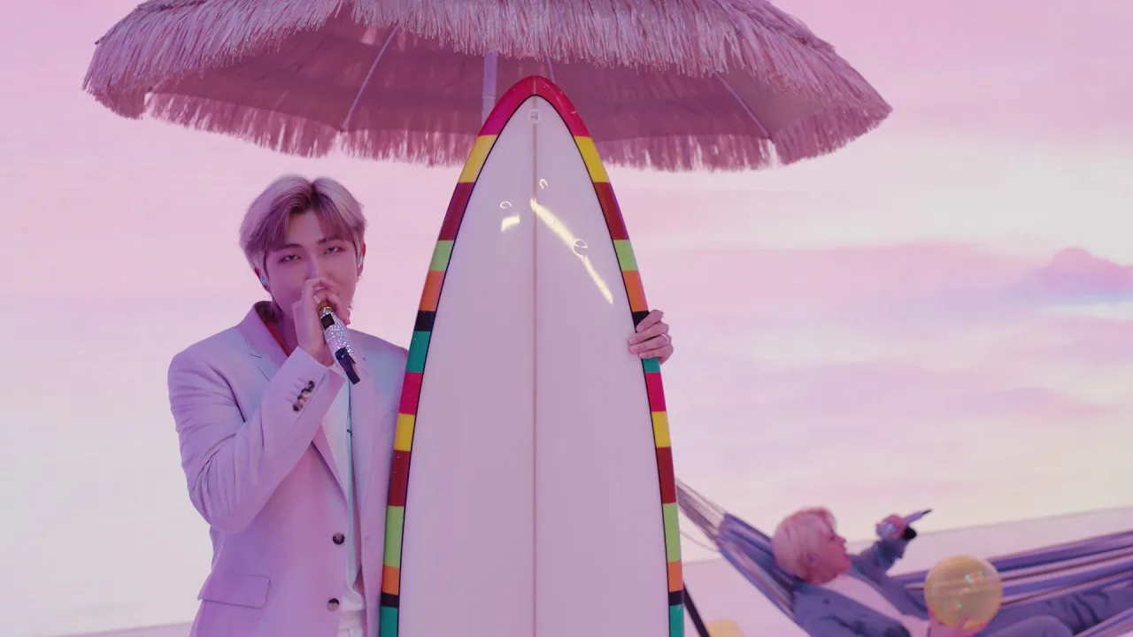 BTS (방탄소년단) 'Dynamite (Tropical Remix)' @ Good Morning America BTS (방탄소년단) 'Dynamite (Tropical Remix)' @ Good Morning America