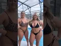 Lagu Bikini's die elk curvy meisje nu nodig heeft