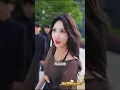 窮小子剛下山就闖大禍，竟一口親上美女總裁，當場傻眼！以為是登徒子剛要拔刀教訓，怎料他一掌擊殺20名保鏢，CEO瞬間迷戀上小夥健壯體魄，獻出千萬資產求婚，殊不知他正是自己苦等18年的未婚夫！