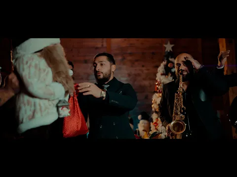 Video Thumbnail: Toni de la Brasov ❄️🧑🎄Eu sunt moș Crăciun ❄️🧑🎄 2025