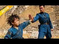 Lagu Bullies beat a beggar; he saves a white-haired elder and gains supreme kung fu to avenge!