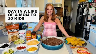 DAY IN A LIFE AS A MOM TO 10 KIDS