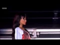 Download Lagu Rihanna - Man Down Live In Hackney Music Festival