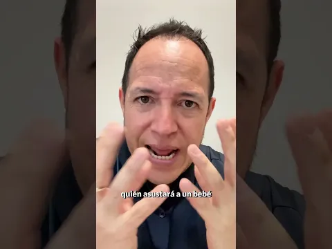 ¿Tu bebé mueve los bracitos de repente, como si alguien lo hubiera asustado?
