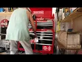 How to remove a drawer from a Craftsman tool chest