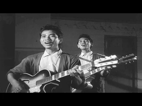 Download MP3 KOES BERSAUDARA - BINTANG KETJIL (Scene dari film Bintang Ketjil)