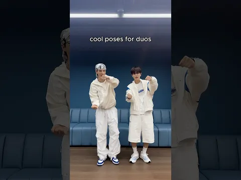 Hyunjin & Seungmin Cool Poses for Duos