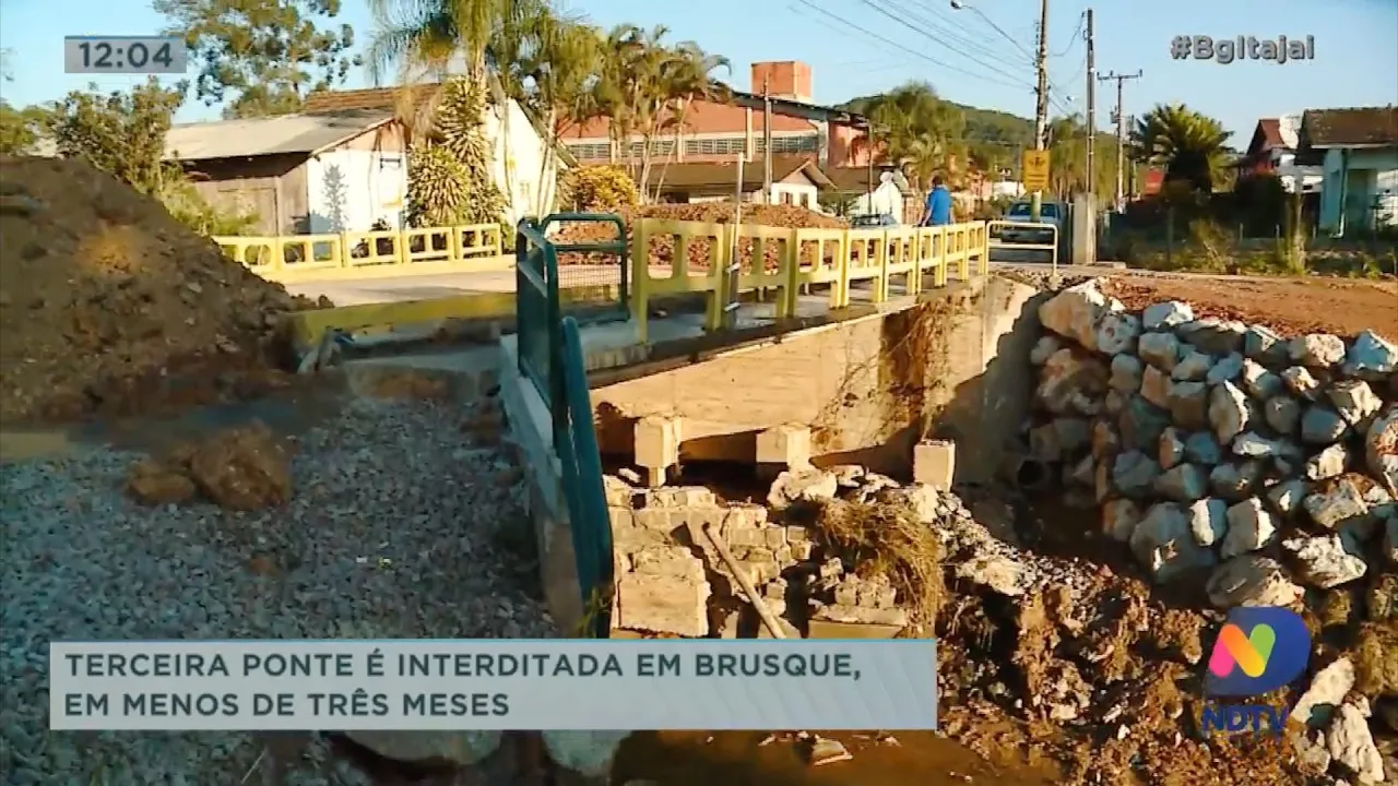 Terceira ponte é interditada em Brusque em menos de três meses