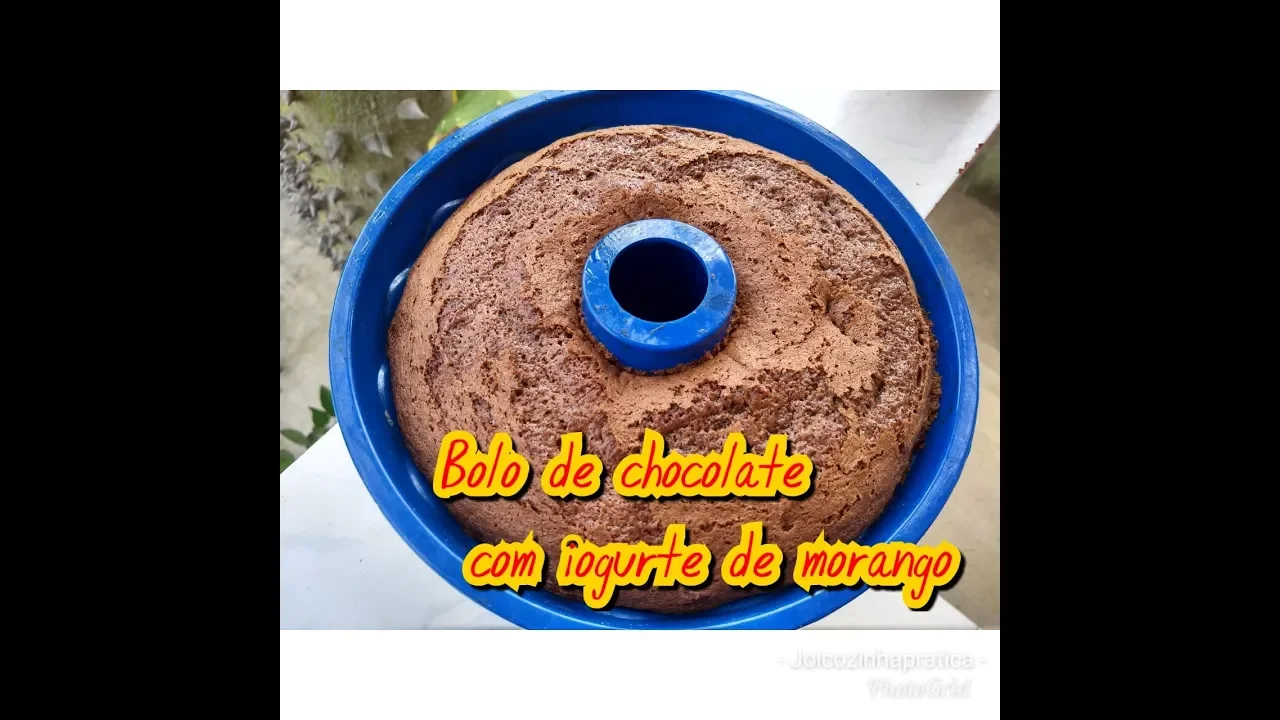 O bolo mais rápido do mundo o bolo de iogurte e morango, incrivelmente delicioso!