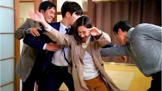 بنت مفترية بتقدر تحبس كل المجرمين وبتستخدم طرق ملتوية وفريقها مش بيحبها ولكن بيساعدوها تلاقى مامتها 