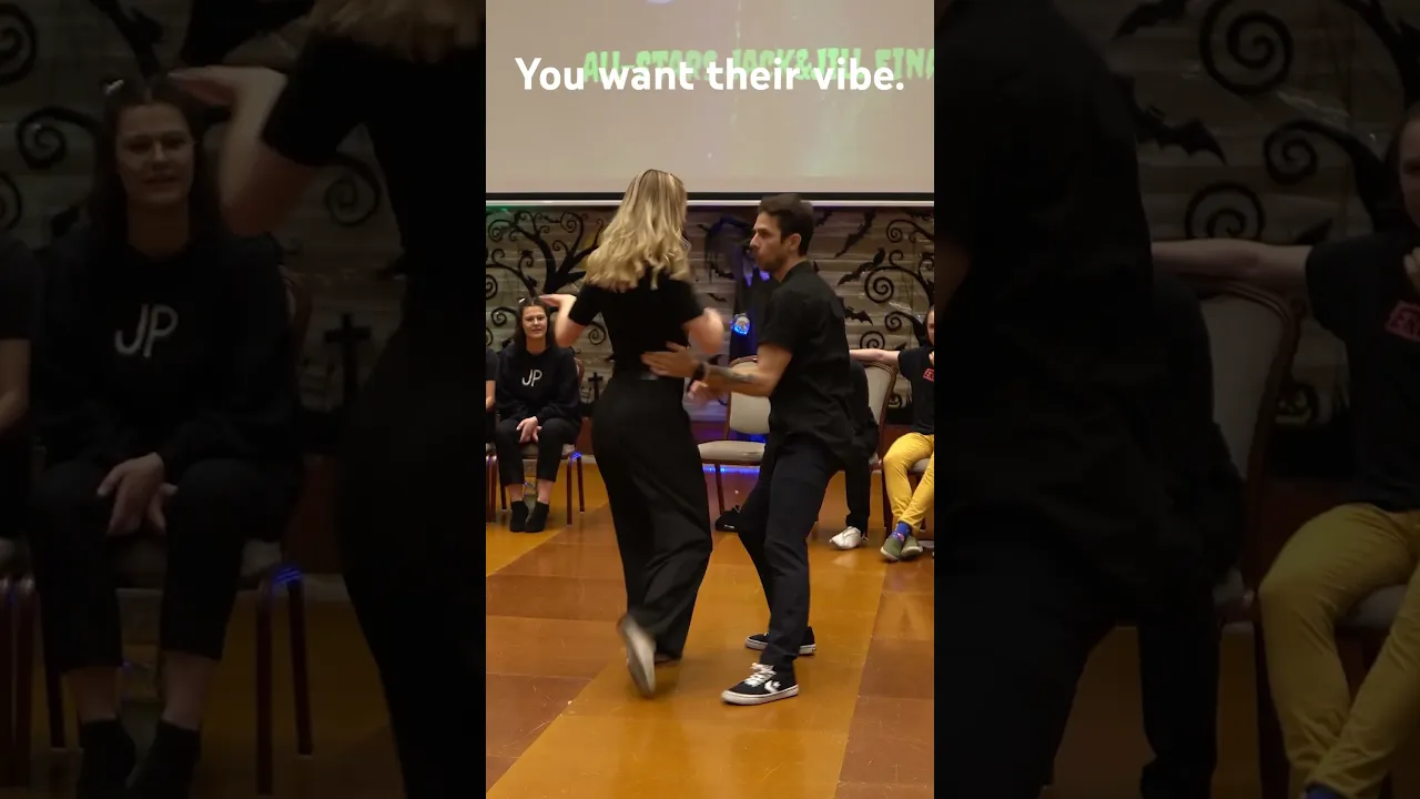 Nobody believes it’s improv. Daniel Pavlov & Evelina Lundberg crushing the allstar division. #dance