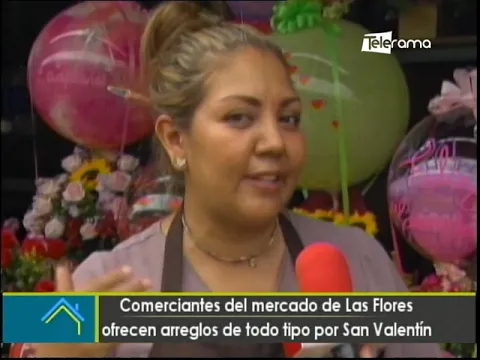 Comerciantes del mercado de Las Flores ofrecen arreglos de todo tipo por San Valentín