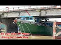 Lagu Sà Lan Bất Chớn Từ Xa Chui Qua Cầu Thấp Không Ngờ Vướng Capin Móp Luôn Sắt.