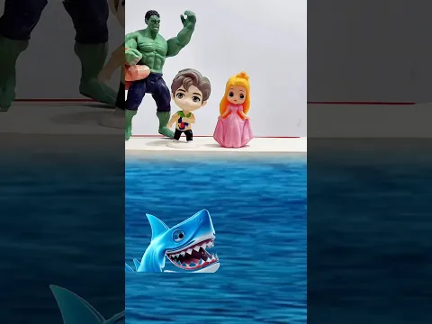 What did Hulk do to Mario's mom and dad? #hulk #mario #toys #sad #yutubeshorts