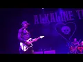 Alkaline Trio - "Clavicle" (Live)