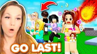 Everyone Ran.. I Had To Stay Behind!! (Roblox)