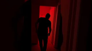 شخص غريب يطرق باب بيتي بمنتصب الليل الجزء 35 وشو سووووااا 