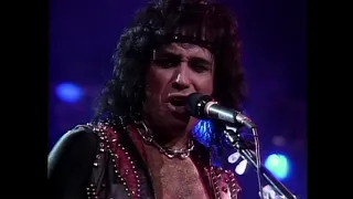 Download Kiss - Love Gun - Live In Detroit, USA - 1984 MP3