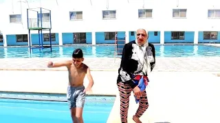 ابتهاج ملكة الدعايات منتجع ومسابح العواقلة Swimming Pool 