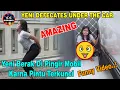 Download Lagu MOMENT LUCU YENI !! KEBELET BERAK TAPI PINTU RUMAH TERKUCI TERPAKSA BERAK DI BAWAH MOBIL