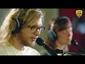 Download Lagu Vic Willems - Ikjijwij (Live on 2 Meter Sessions, 2020)
