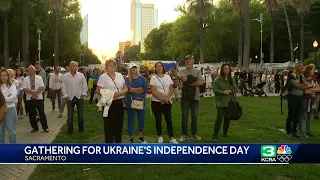 Hundreds gather outside state capitol to celebrate Ukraine's Independence day amid war with Russia