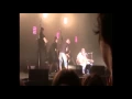 Download Lagu Damien Saez casse sa guitare en concert !
