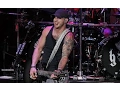 Brantley Gilbert - The Ones That Like Me