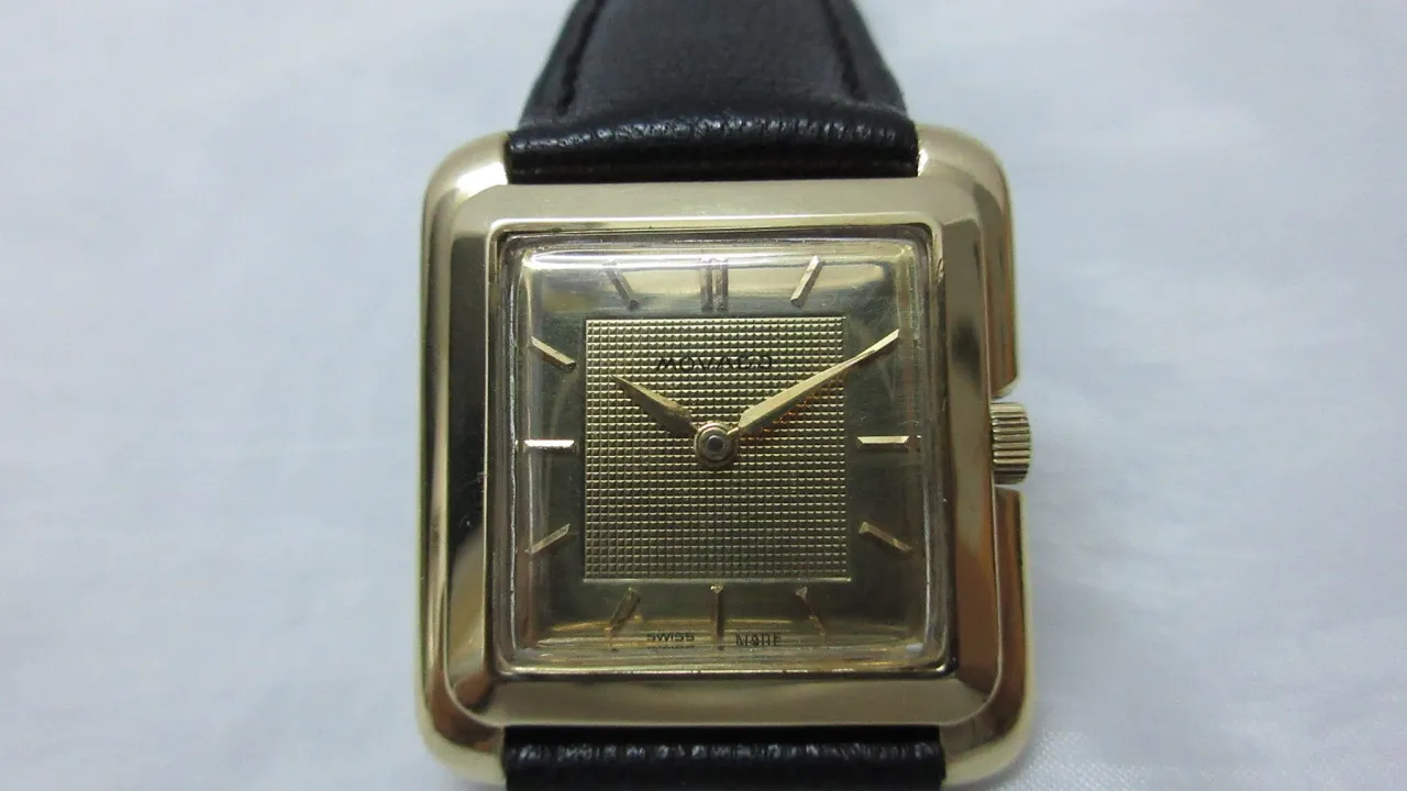 Review on 1st Gen Seiko TV Watch DXA-001 (1982)