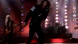 every mothers nightmare love can make you blind official video 