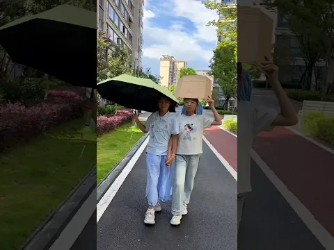 لقد فاز هذا الرجل بقلوب الجميع بمساعدته لفتاة فقيرة تحت المطر.#shorts