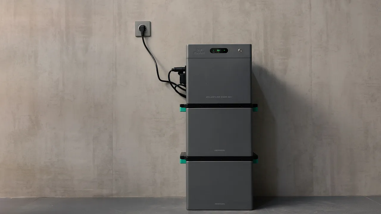 Zendure — Zendure SolarFlow 2400AC+ — The Global Pioneer of Plug-in HEMS (YouTube video ad)