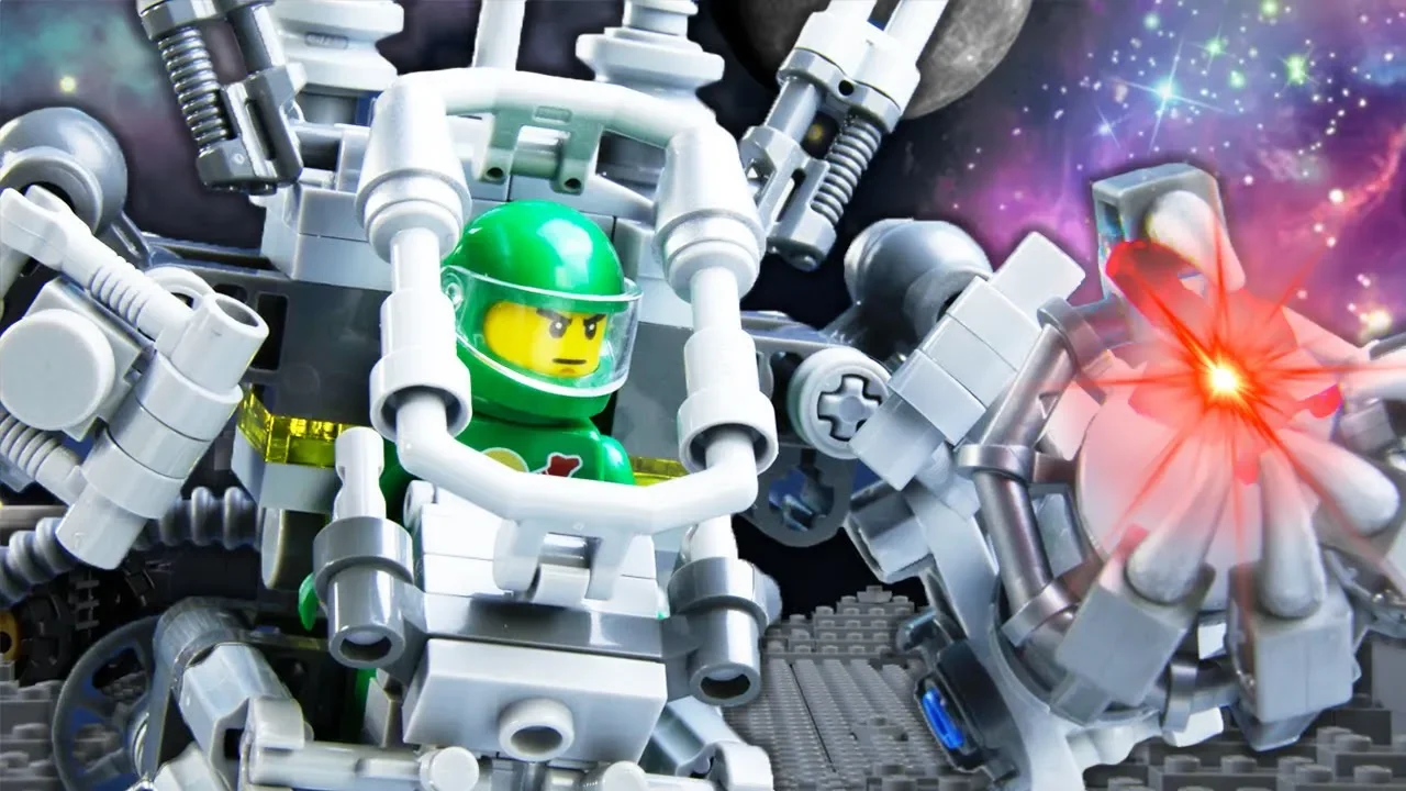 Beyond the Brick's Joshua Hanlon talks with Mark Cruickshank about his LEGO City Mech Division creat. 